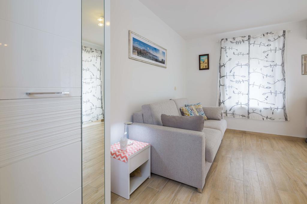 Phoenix Studio Apartment Split Extérieur photo